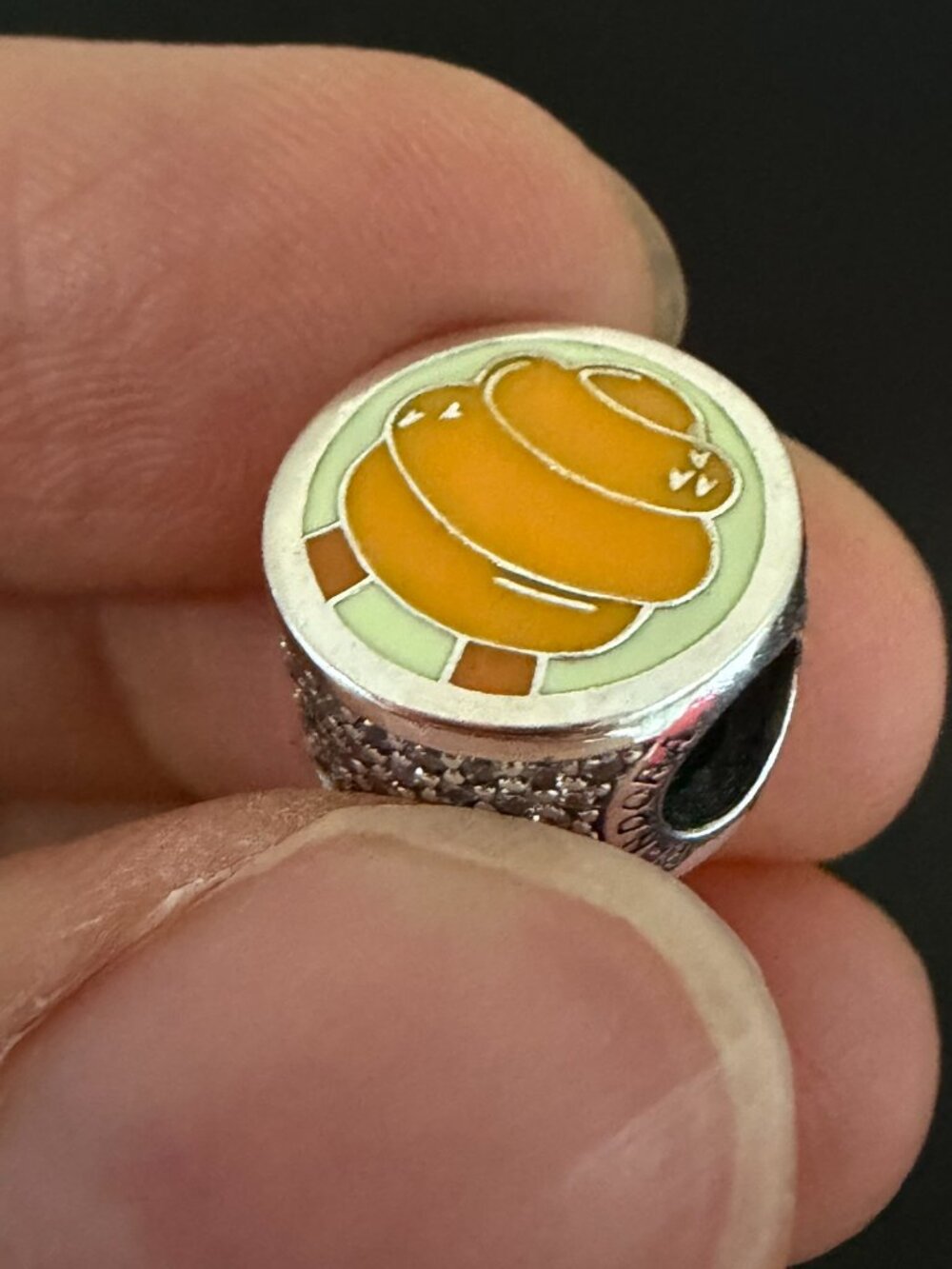 Pandora Bear Exclusive Charm - Picture 3 of 6